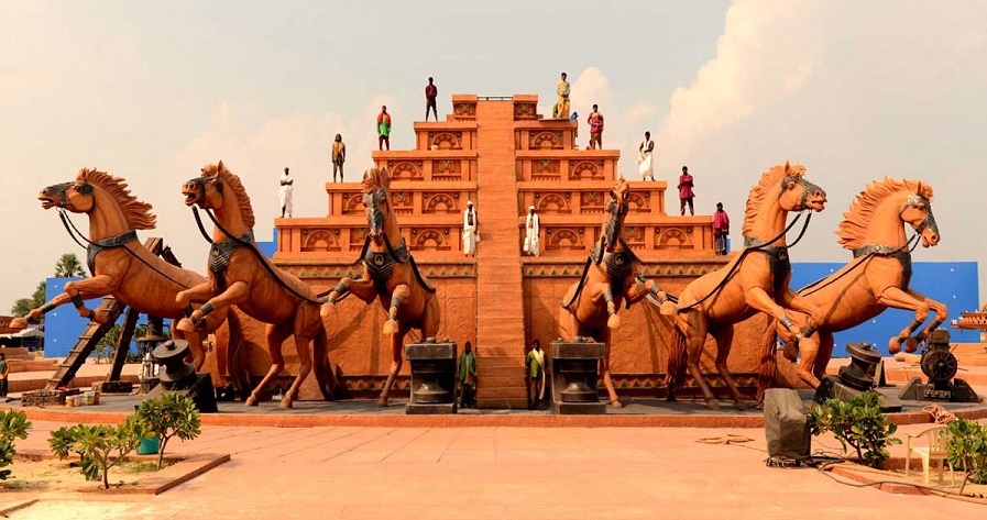 Bahubali Set Tour Exclusively at Ramoji Film City