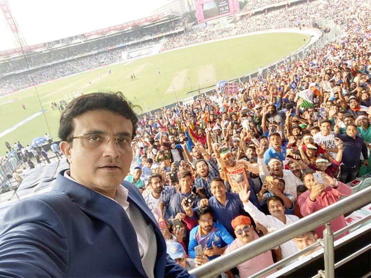 Ganguly shares selfie with Eden Gardens crowd 16e9372963f large